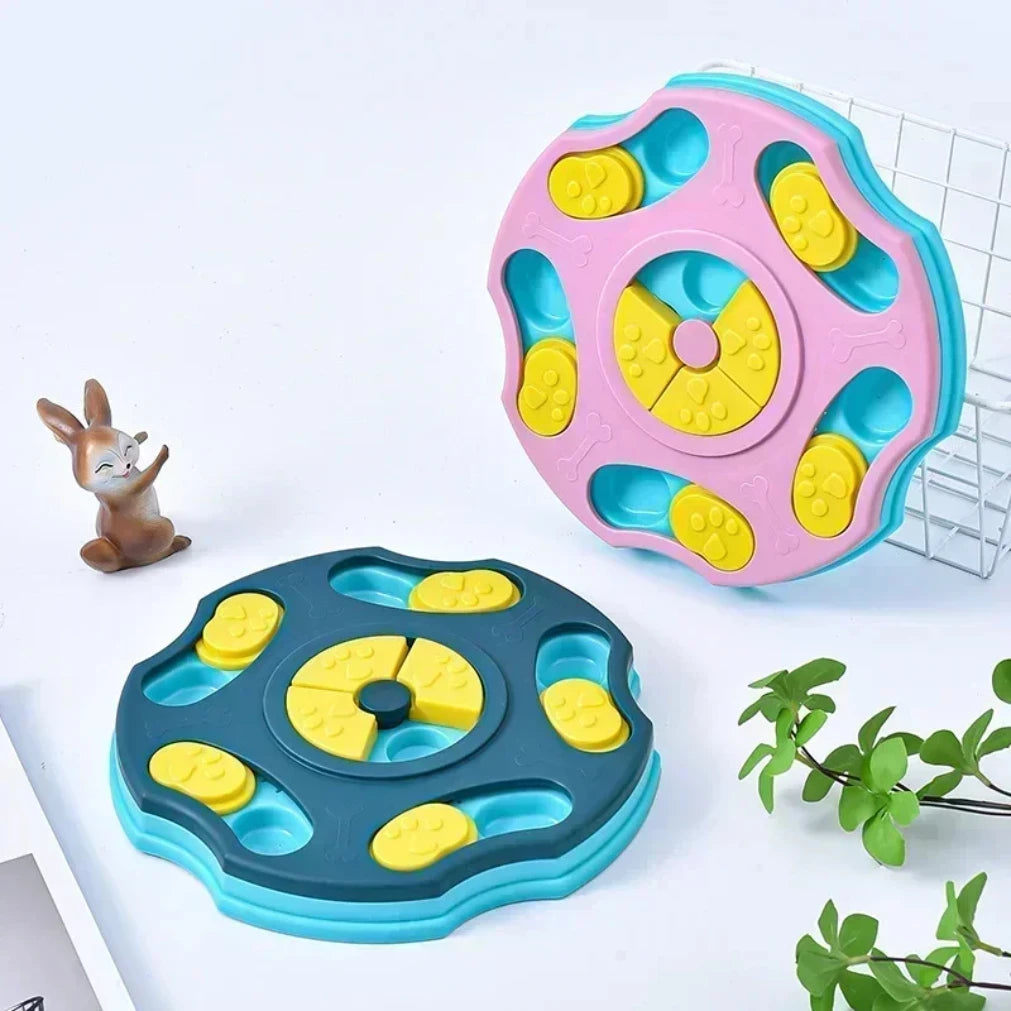 The Happy Snacker Puzzle Feeder